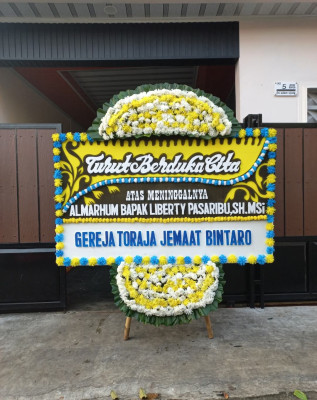 Papan Bunga Duka di Parakanlima
